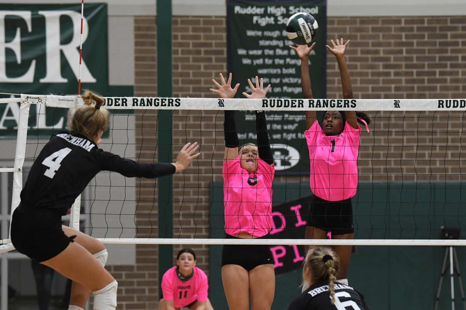 Rudder vs. Brenham volleyball